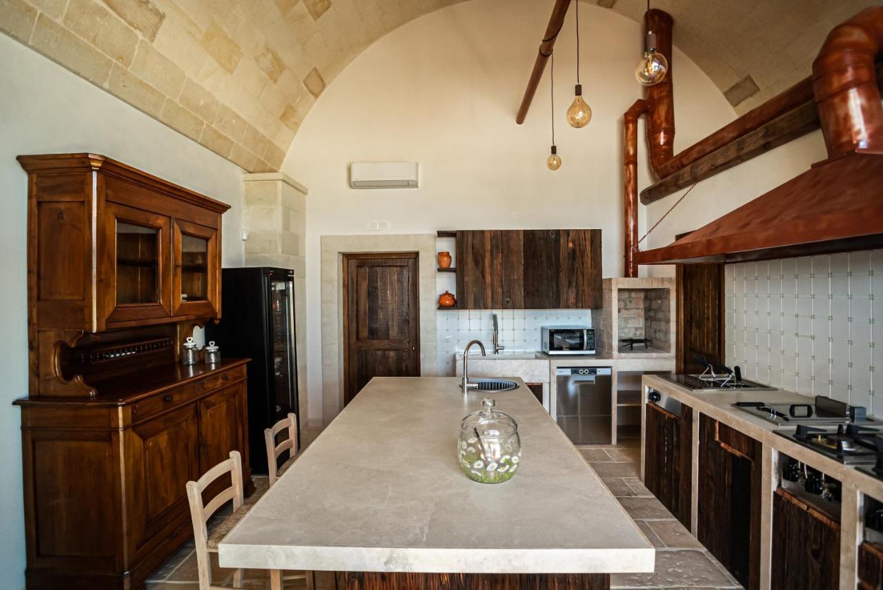 Masseria Torleanzi Wine Relais San Pietro Vernotico Ngoại thất bức ảnh