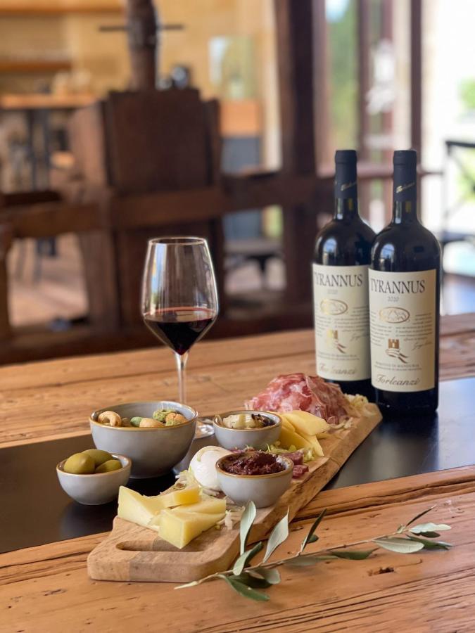 Masseria Torleanzi Wine Relais San Pietro Vernotico Ngoại thất bức ảnh
