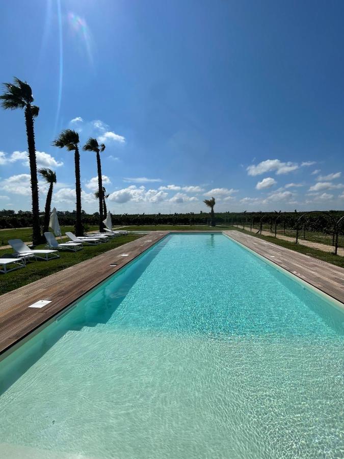 Masseria Torleanzi Wine Relais San Pietro Vernotico Ngoại thất bức ảnh